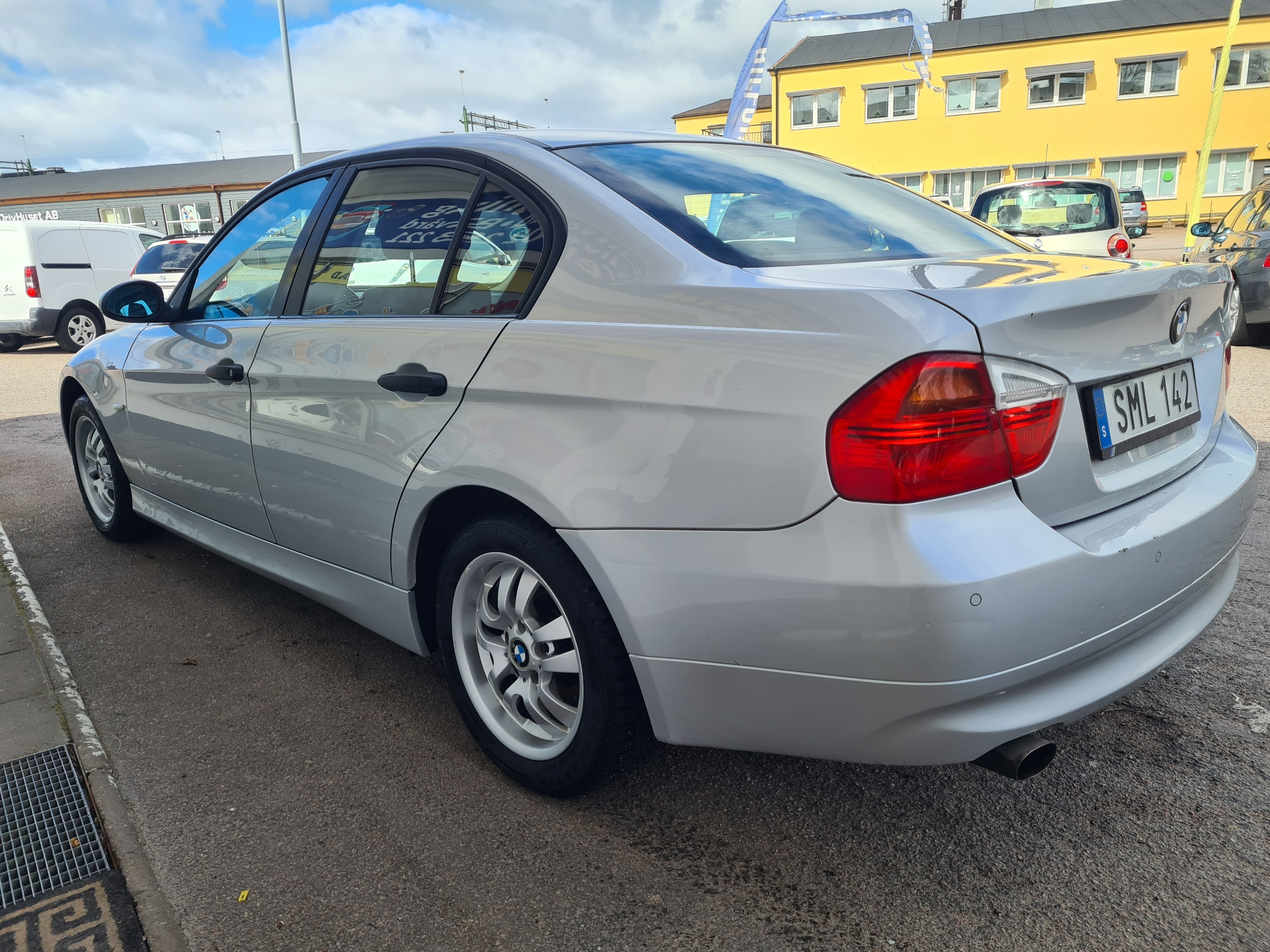 BMW 318 i Sedan Euro 4 2006, kuva 7/39
