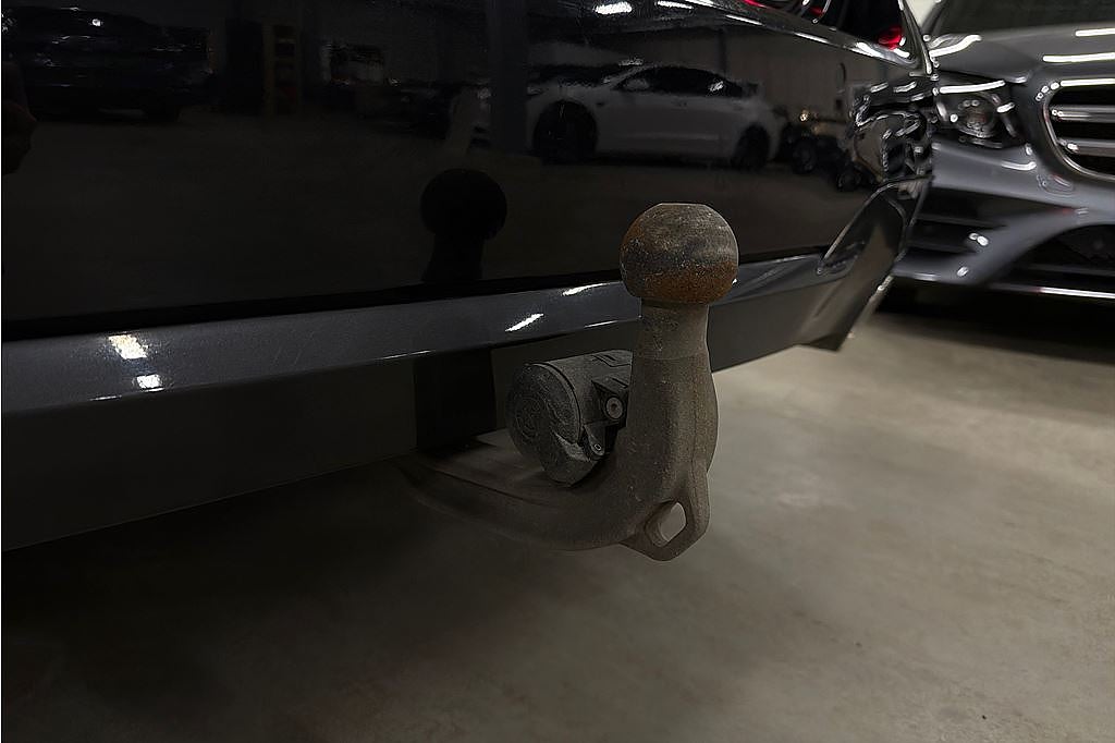 BMW 330 e Touring M-Sport, Rattvärme, HiFi, Drag