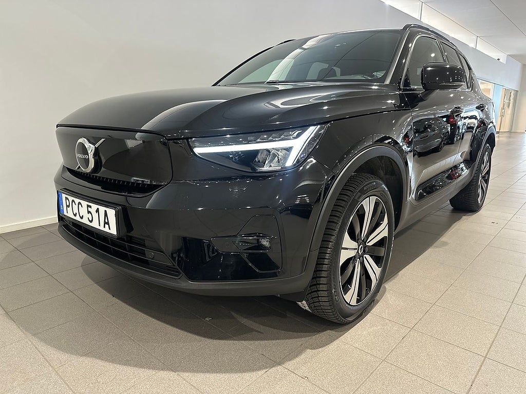 Volvo XC40 Recharge Plus/ Navigation/ Backkamera/ Sensore...