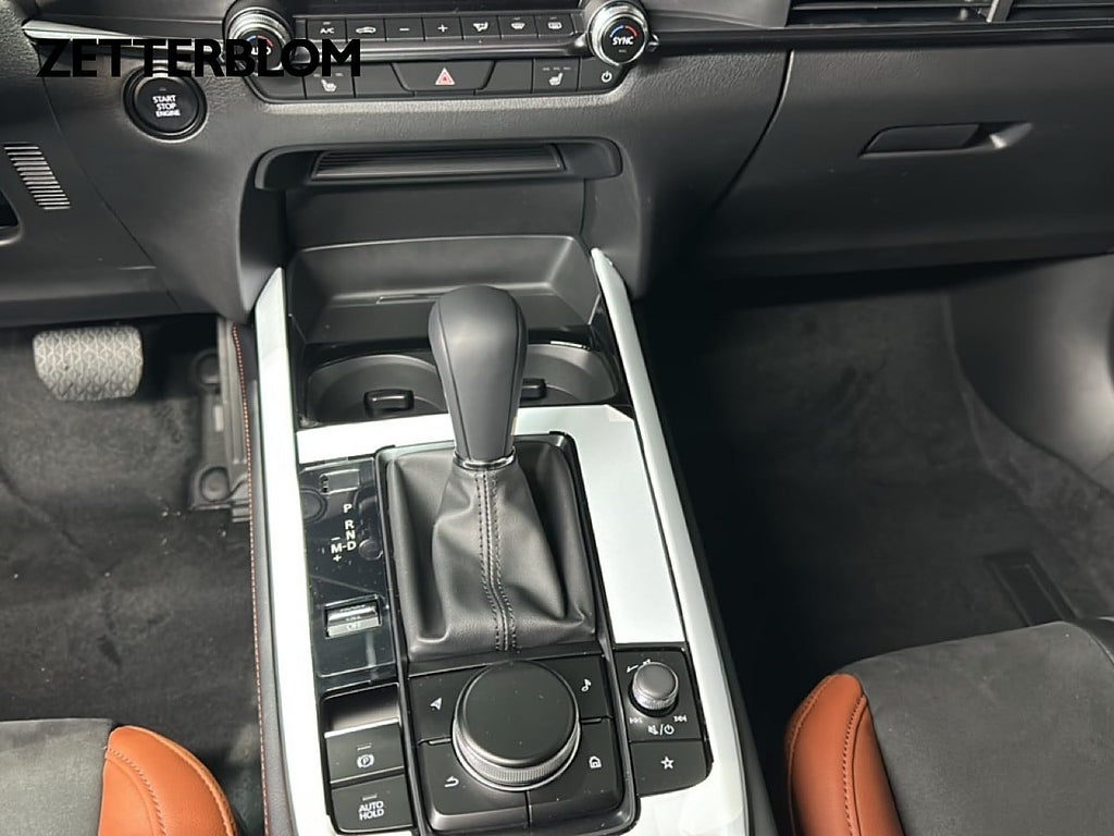 SUV Mazda CX-30 13 av 20