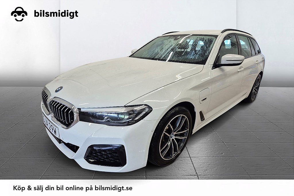 BMW 530e xDrive Touring M Sport Drag Läder Navi Kamera Cockpit