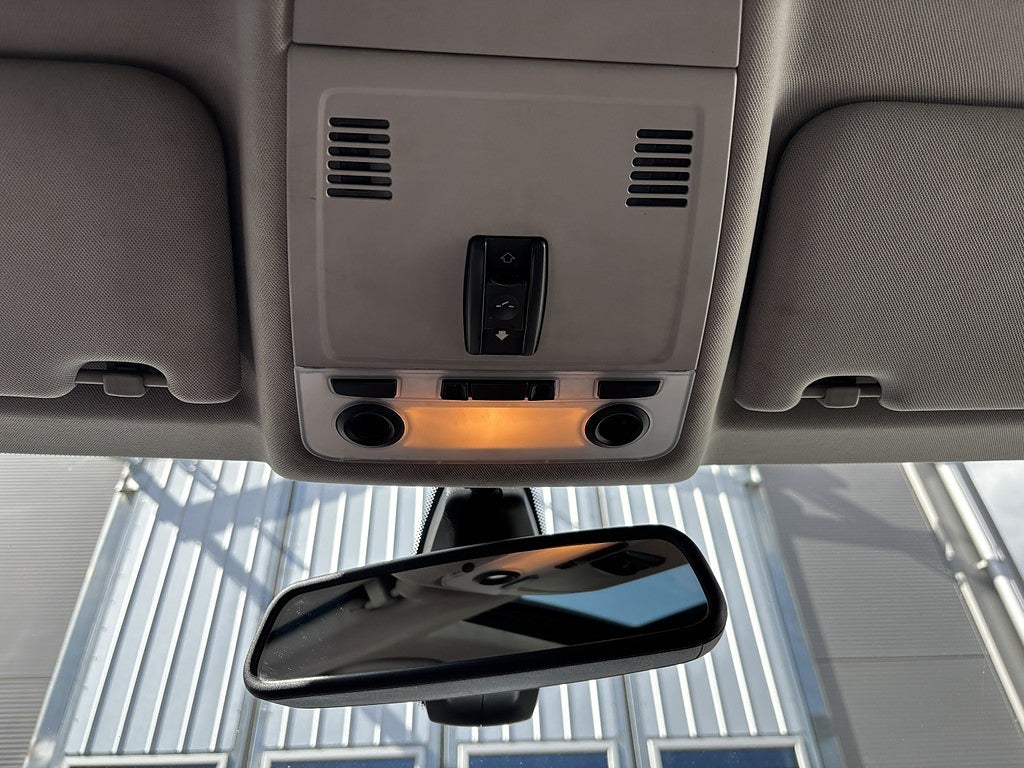 BMW 320D Touring Panorama Ny bes