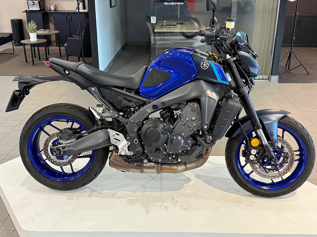 Yamaha MT-09 
