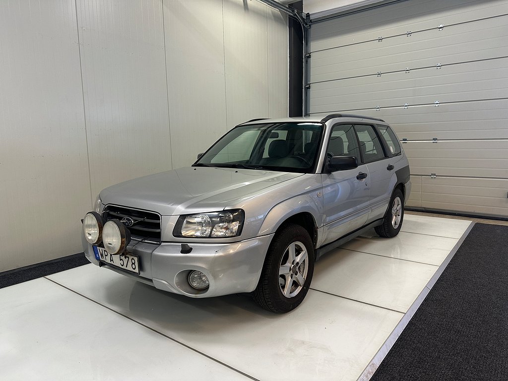 Subaru Forester 2.0 4WD Automat Ny Besiktigad Servad (125hk)