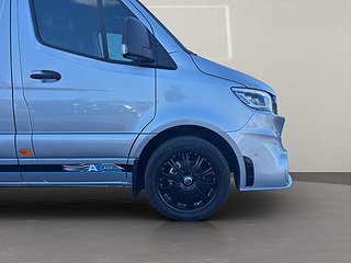 Transportbil - Skåp Mercedes-Benz Sprinter 32 av 37
