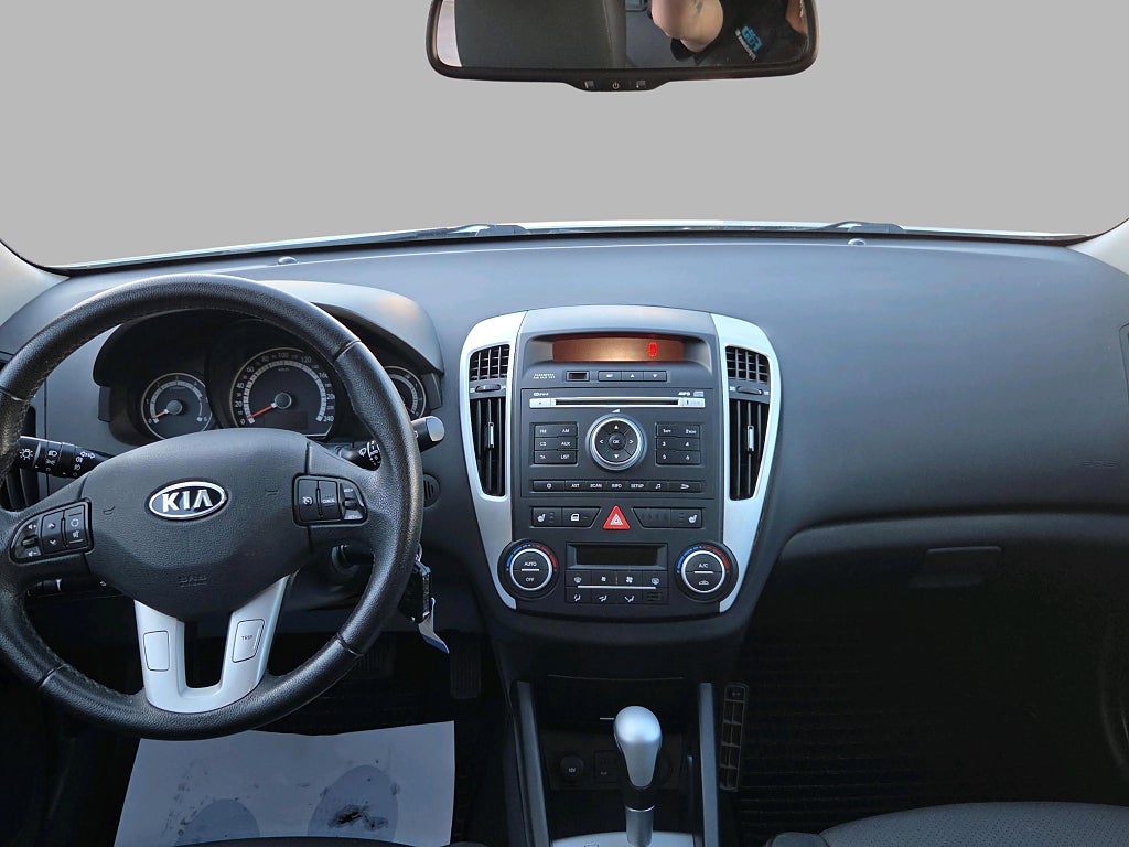 Kia Ceed 2010 - miniatyr 14