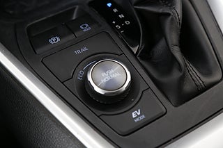 SUV Toyota RAV4 22 av 25