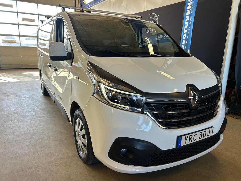 Renault trafic Skåpbil 2.0 dCi 145Hk Automat 3,0t *LÅGMIL* Nordic L2H1