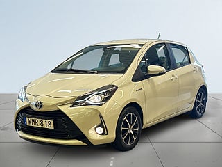Toyota Yaris Hybrid e-CVT Rattvärme/Kamera/MoK/AWD – bild 16