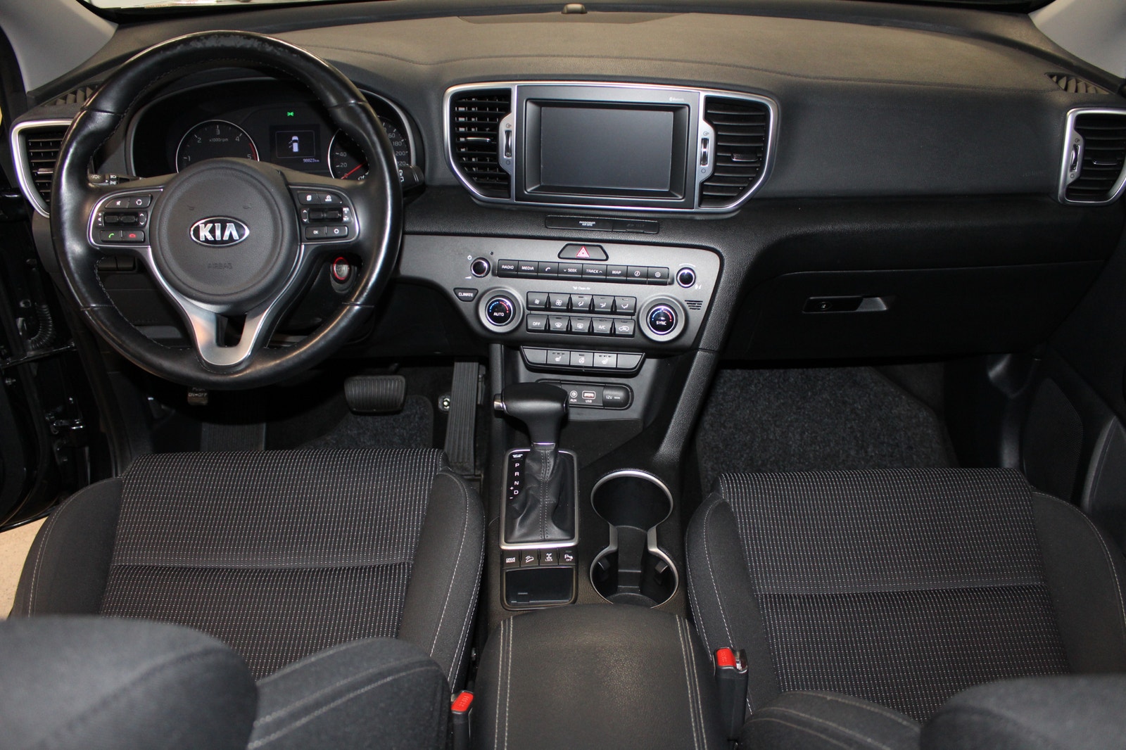 Kia Sportage 2.0 CRDi AWD 185HK Advance, S&V-hjul,  9882 mil 2016 - miniatyr 17