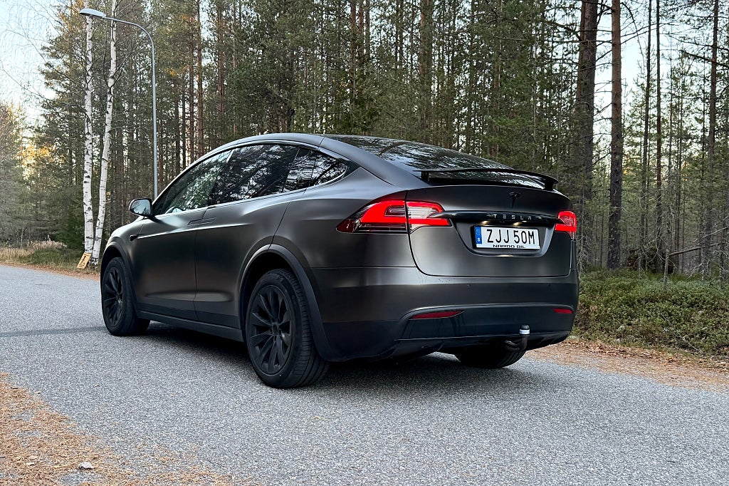 Tesla Model X 100D|FSD|AWD|Dragkrok|6-sits|Backkamera|Folierad