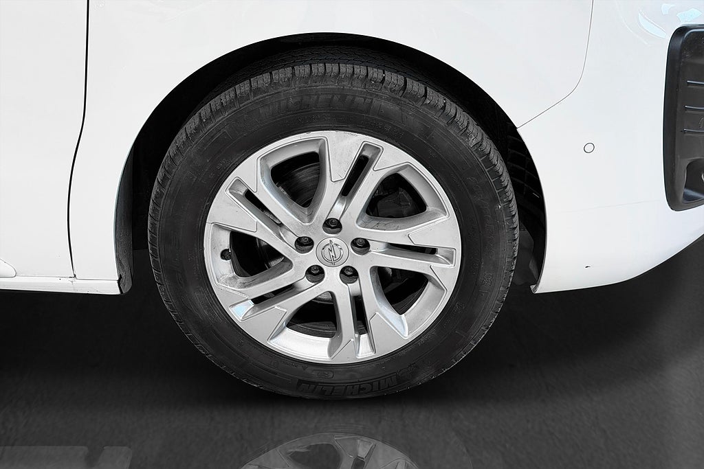 Opel Vivaro IP 2.0 | L3 | Värmare | Kamera | Moms | Automat 2021