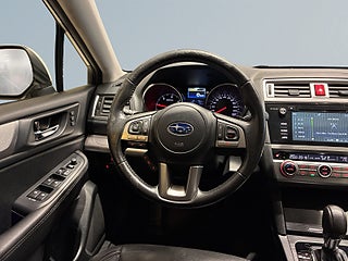 Subaru Outback 2.0 4WD Lineartronic Motorvärmare Farthållare S&V-däck