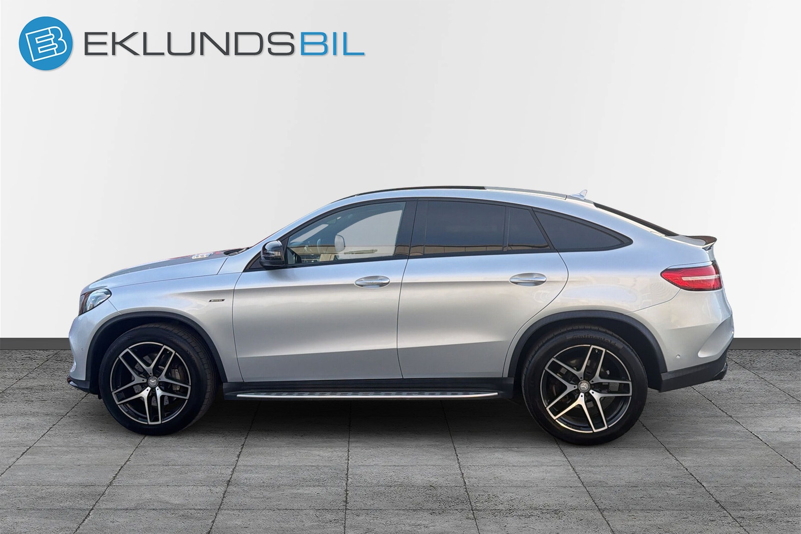 Mercedes-Benz GLE 450 AMG 4MATIC Coupé Sport Edit Värmare HUD Luftfj Drag 2016 - miniatyr 8