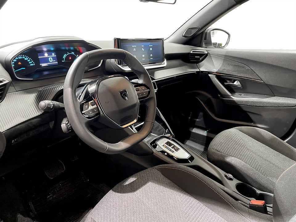 Bild på Peugeot 2008 Style Hybrid 136hk Aut - CARPLAY, BACKSENSORER