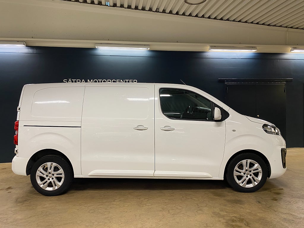 Bild på Opel Vivaro PRE L2 2.0 Diesel 177hk AUT