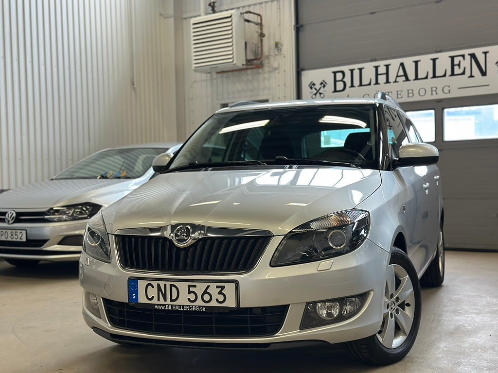 Skoda Fabia Kombi 1.2TSI(86hk)Ambition Bluetooth M-Värmare 12000Mil