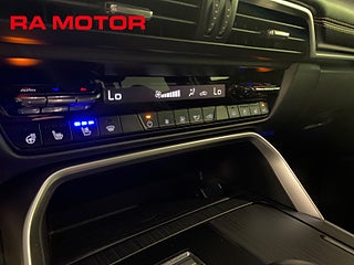SUV Mazda CX-60 19 av 28