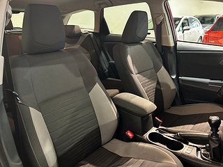 Toyota Auris Touring Sports Plus Kamera Mvärm Drag S/V-hjul