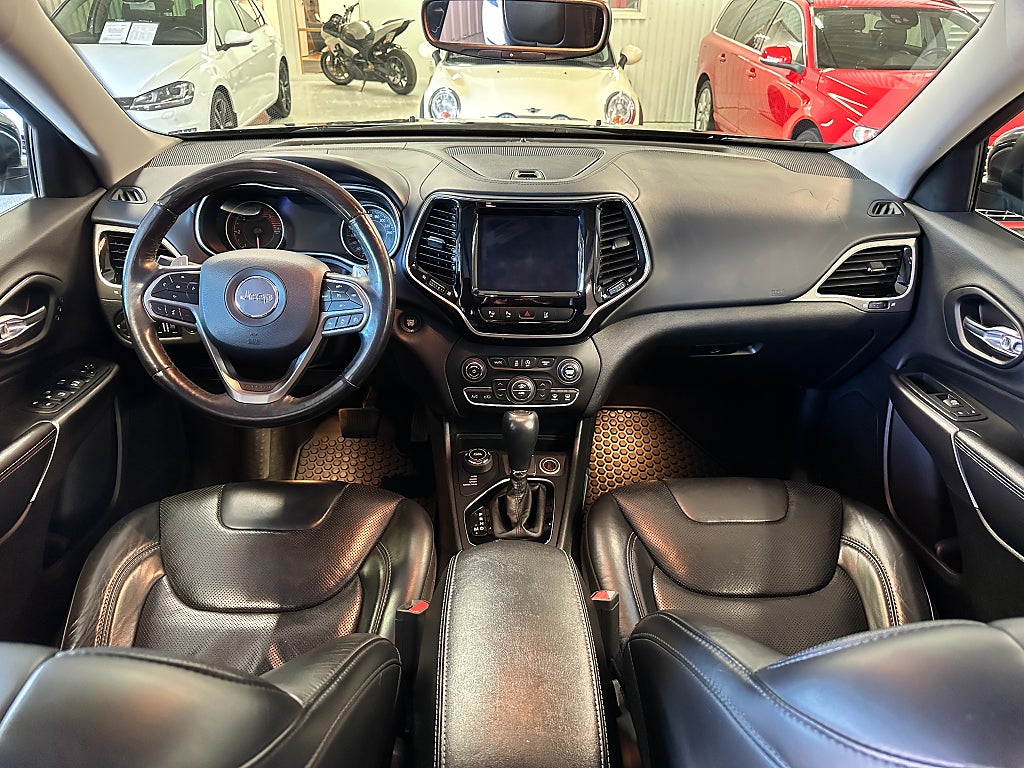 Jeep Cherokee 2.2 CRD 4x4 Euro 6 Overland Topputrustning S+V
