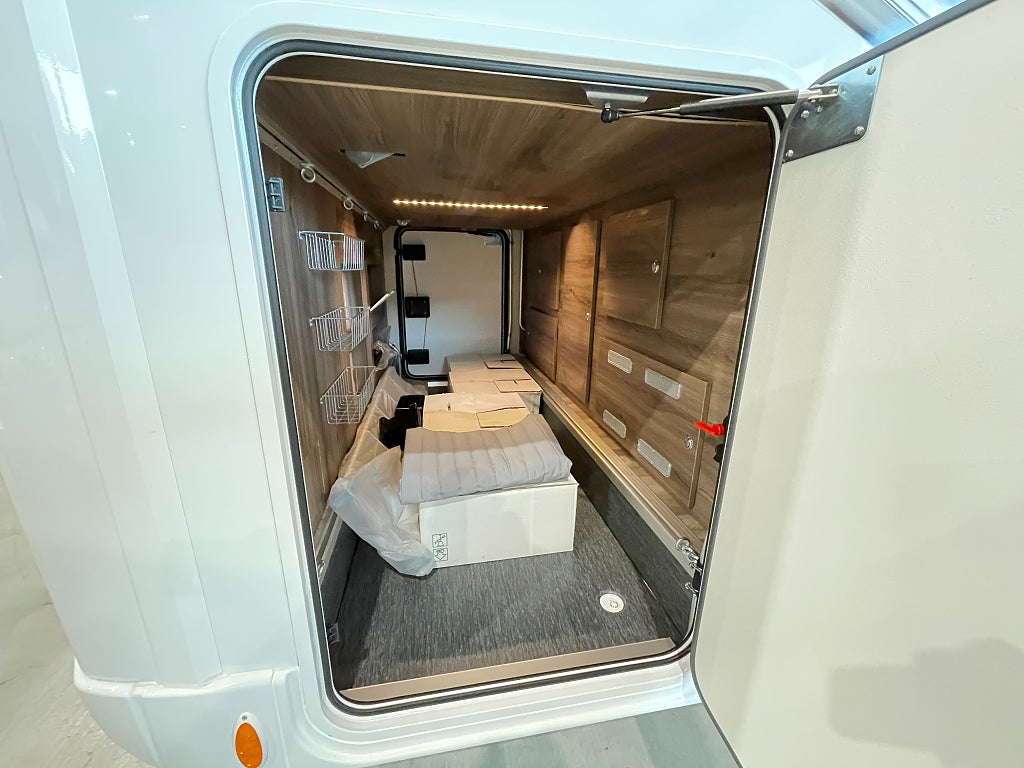 Kabe TMX Royal 810 LQB / ALDE / Taksäng / 5bält / Ugn / MB / Automat/ - Kabe