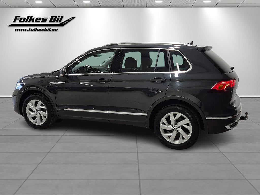 Volkswagen Tiguan Elegance 2.0 TDI 200 hk DSG 4Motion Vhjul Drag Parkv