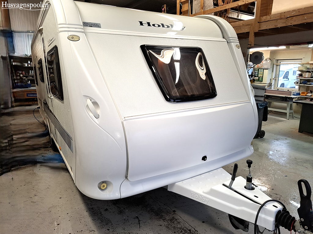 Hobby 545 KMF DE LUXE Förtält, Cykelställ, Barnkammare