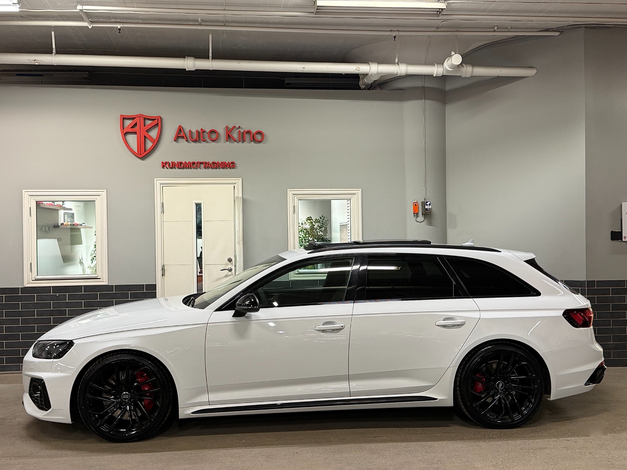 Audi RS4 2020, kuva 2/52