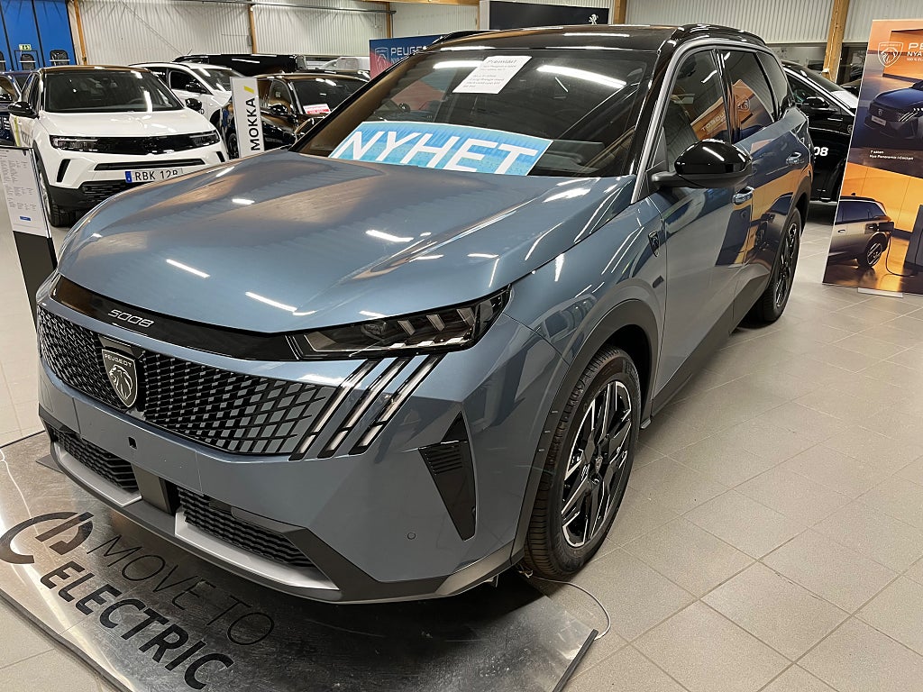 Peugeot 5008 GT HYBRID 145 e-DSC AUT Privatleasing thumbnail