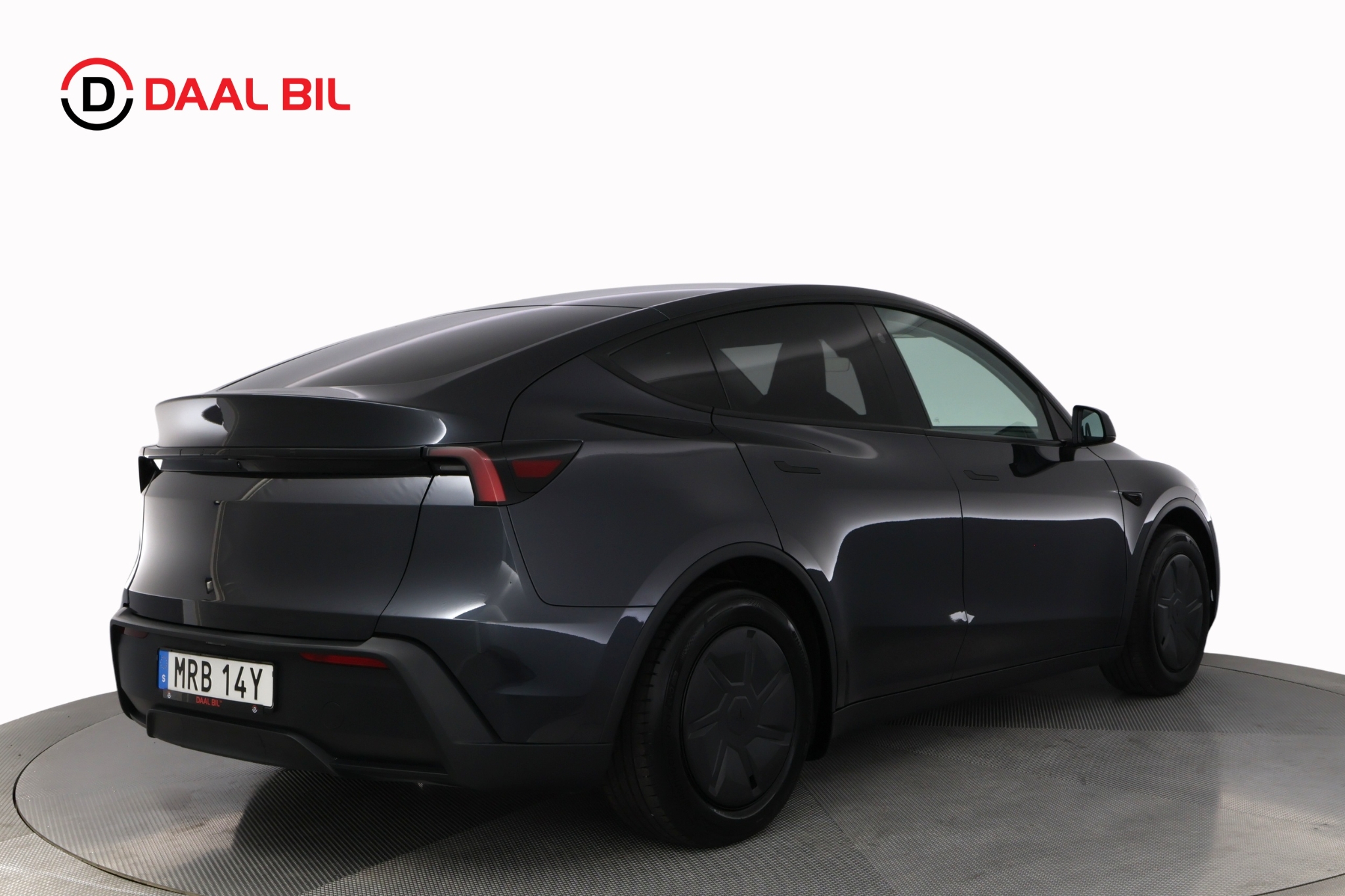 Tesla Model Y STANDARD RANGE RWD 299HK 2026, kuva 6/10