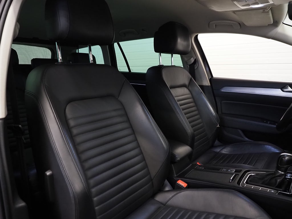 Volkswagen Passat SC 2.0 TDI 4Motion GT R-Line Cockpit Drag Skinn Kamera 2018