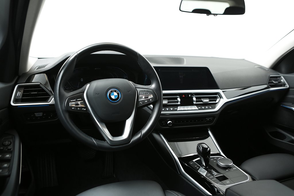 BMW 330e xDrive Touring Sport line Aut Leasbar 2022