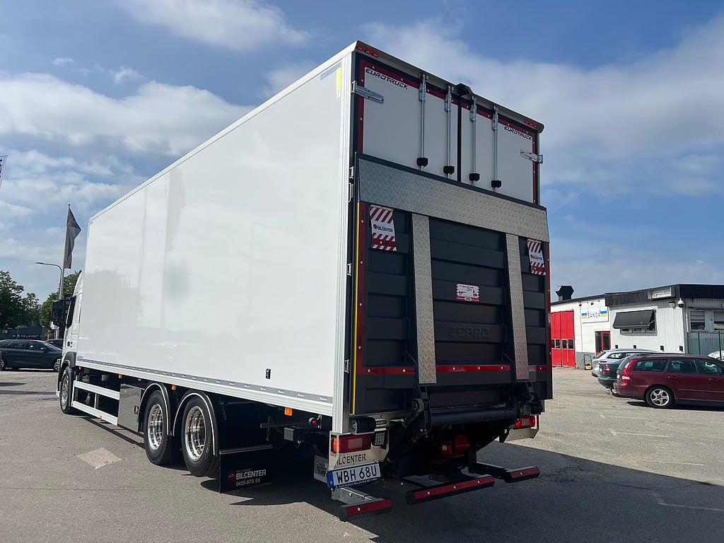 Volvo FM13 410 6x2 Skåpbil, *17 400 Mil*, Euro 6