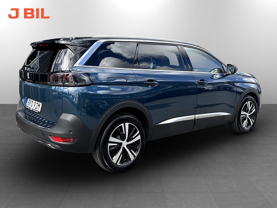 Bild på Peugeot 5008 GT 1.2 PT 130hk Aut 7-SITS B-KAMERA CARPLAY