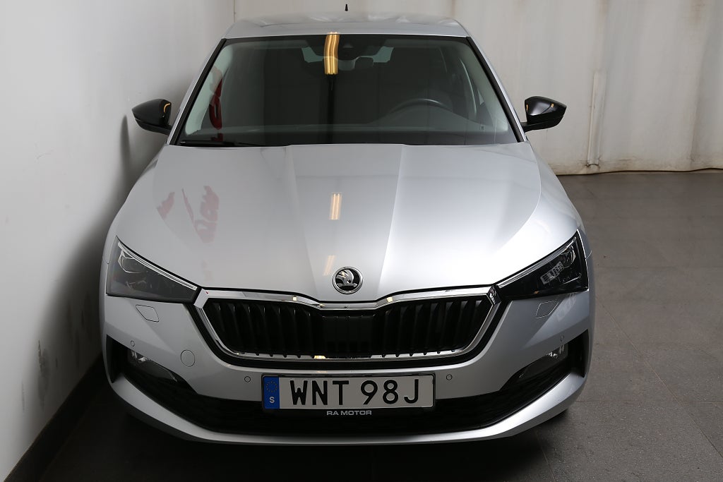 Skoda Scala 1,0 TSI 115hk Style CarPlay P-sensorer 2019