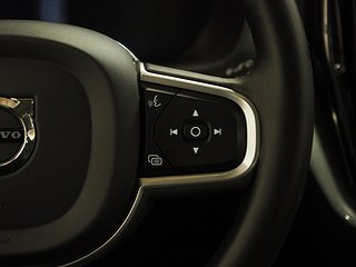 SUV Volvo XC60 20 av 23