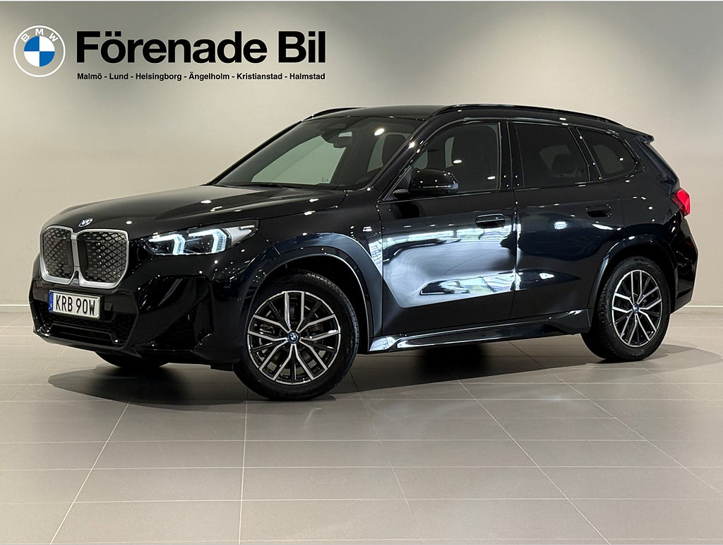 BMW iX1 xDrive30 M Sport Business Drag Innovation Adpt Farth