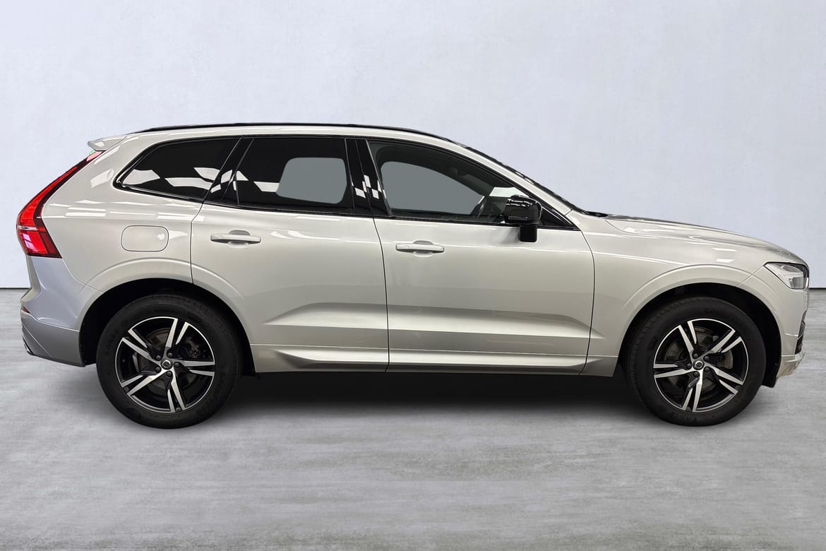 Volvo XC60 Recharge T6 R-Design T 2021, bild 3/59