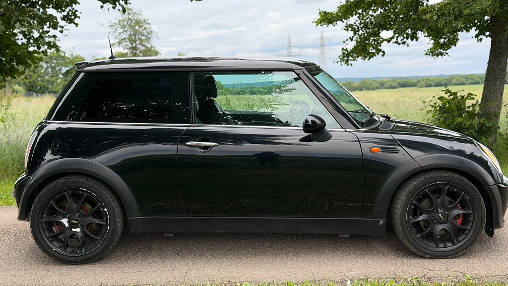 MINI Cooper Manual, 116hp, 2004