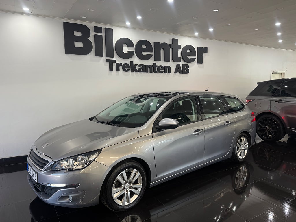 Peugeot 308 sw 1.2 PureTech 130 Active Euro 5 Panorama LågaMil