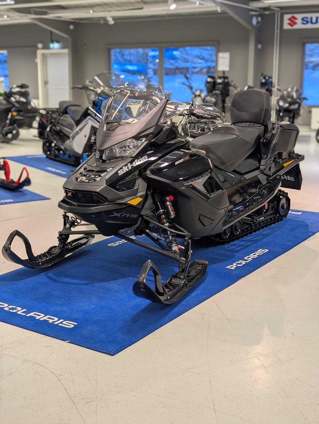 Ski-Doo Renegade XRS 900 ACE Turbo -2019 Renegade X-RS 900 ACE Turbo -20