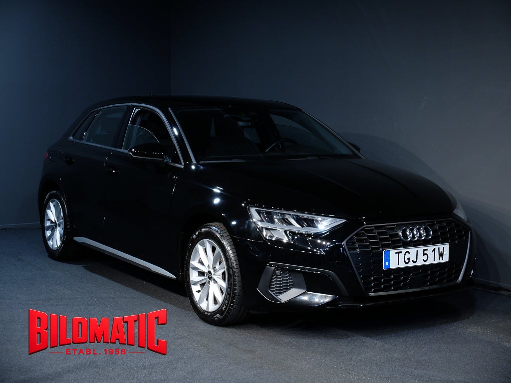 Audi A3 35 TSI 150HK Sportback Proline Backkamera Sportstolar 