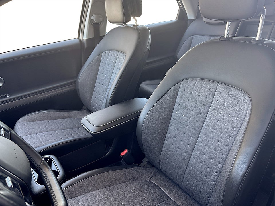 Bild på Hyundai IONIQ 5 Essential 77kWh 228hk Aut B-KAMERA CARPLAY