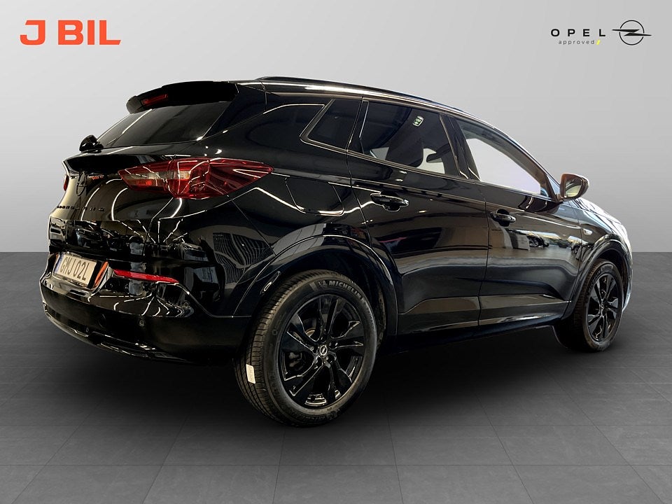 Bild på Opel Grandland GS 1.2 PT 130hk Aut - CARPLAY, NAVI