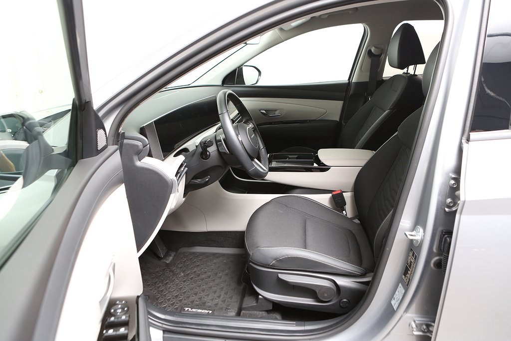 Hyundai Tucson FullHybrid 4WD Essential | Moms 2025