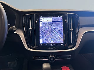 Volvo V60 Recharge T6 AWD Aut MOMS Drag 360° H/K Navi CarPlay S&V – bild 11