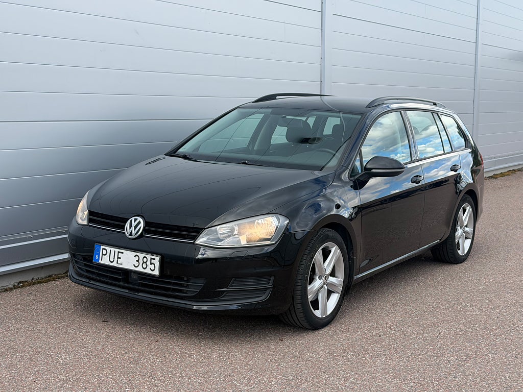 Volkswagen Golf Sportscombi 1.6 TDI DPF BMT 4Motion | D-Värm  | Drag