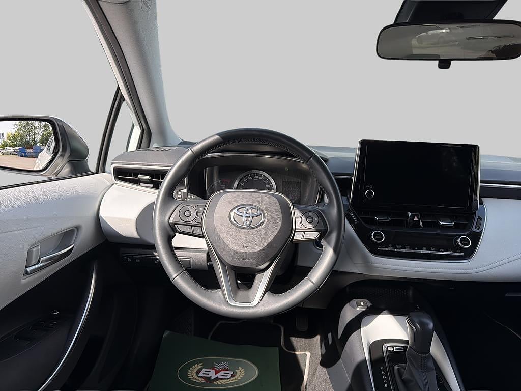 Toyota Corolla 2022 - miniatyr 10