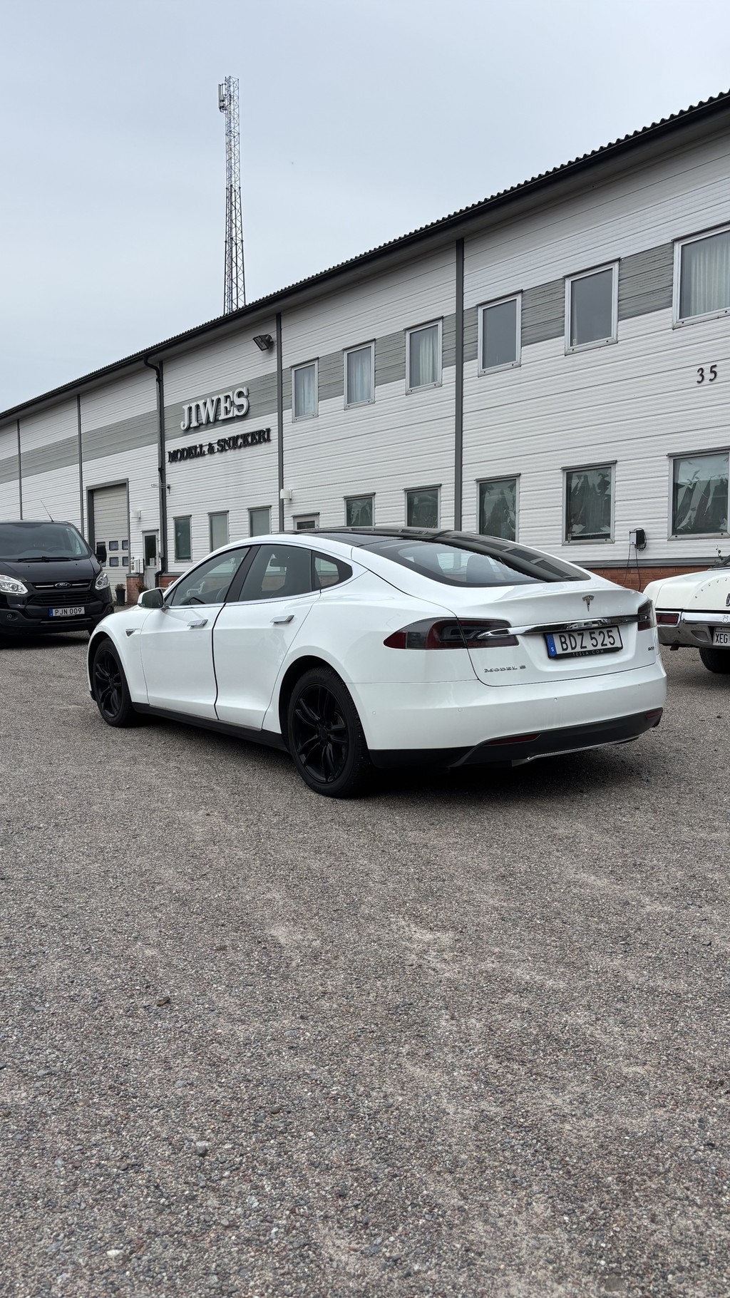 Tesla Model S 2015, photo 3/31