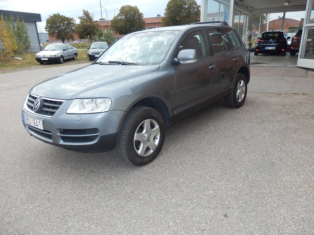 Volkswagen Touareg 2.5 TDI 4XMotion TipTronic Base Euro 3